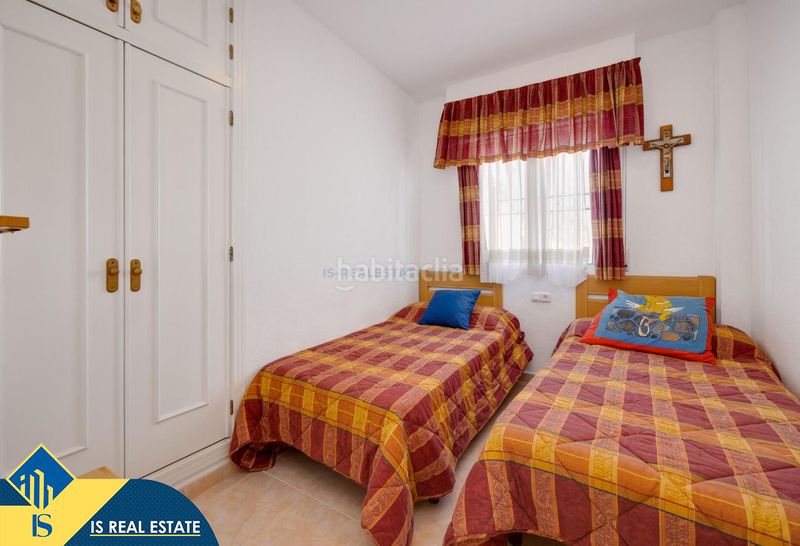 Foto f1110674-ecb4-4dde-b87d-04757d4e5561. Casa amb calefacció piscina a La Veleta Torrevieja