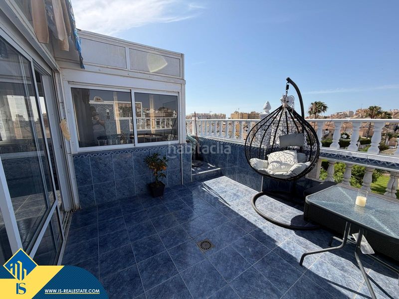 Foto f7c827d5-068a-45f1-9354-e83b2b1d68a3. Dúplex amb piscina a Torreblanca Torrevieja