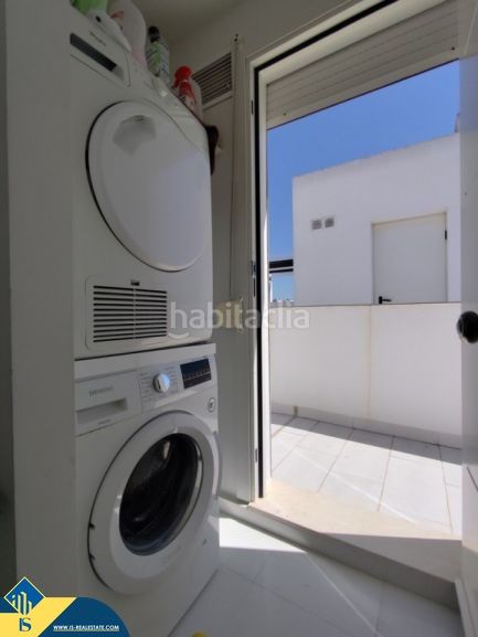 Foto 4d3ad0ee-66f3-4e7d-8477-8bd3c212271d. Casa amb piscina a Parque Acuático - Sector 25 Torrevieja