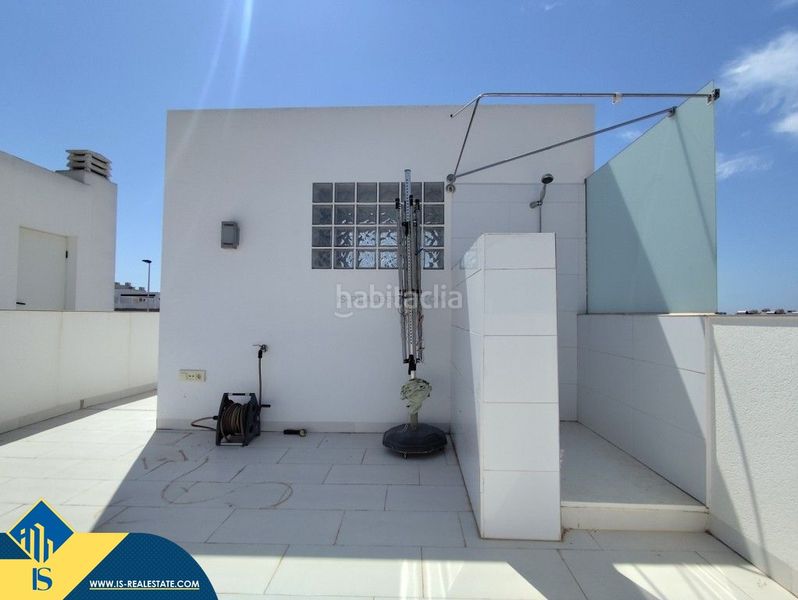 Foto fcbe1d24-d387-49fc-9115-ce2f6d272d3f. Casa amb piscina a Parque Acuático - Sector 25 Torrevieja