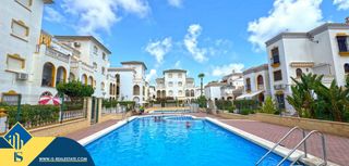 Pis a Cañada del Molino. Apartamento dúplex con piscina comunitaria, en la provincia de a