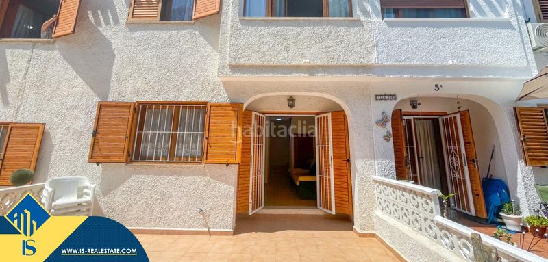 Foto 182334d0-d806-434a-be34-1d356cac9295. Casa amb aparcament a Playa Flamenca Orihuela