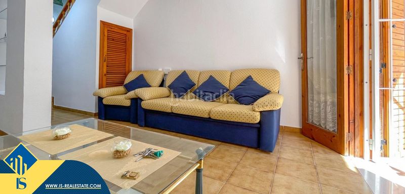 Foto 9d86fc36-c302-4df4-8d2c-ddab59aed1e2. Casa amb aparcament a Playa Flamenca Orihuela