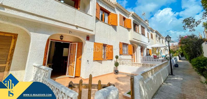 Foto 74d74532-3153-4851-938c-7a8a69203701. Casa a Playa Flamenca Orihuela