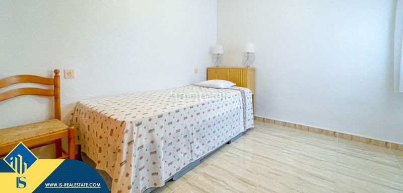 Foto 8f9e372c-e134-4ad1-97b6-16ff5d9174b6. Casa a Playa Flamenca Orihuela