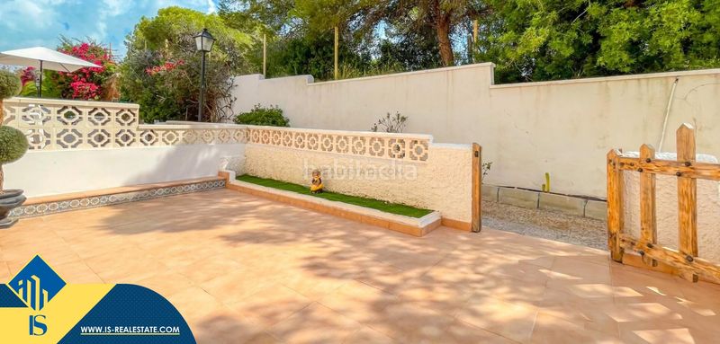 Foto cfce57f4-5790-41a3-a703-ca36dfb43133. Casa a Playa Flamenca Orihuela
