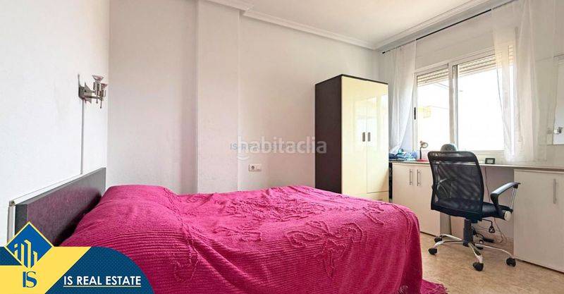 Foto bed49986-2edb-44bc-87b3-0c18f12ef3c0. Àtic amb calefacció piscina a El Molino Torrevieja