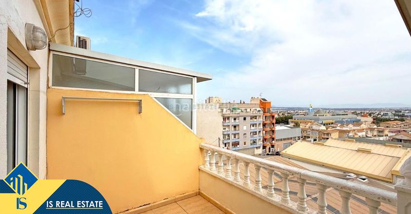 Foto ea0f6466-43e2-463c-a75f-dd06445603ad. Àtic amb calefacció piscina a El Molino Torrevieja