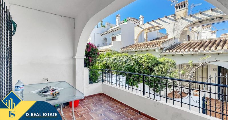 Foto db338ca5-c294-48da-a8b8-0b15ac7b2bb3. Casa amb xemeneia calefacció piscina a Aguas Nuevas Torrevieja