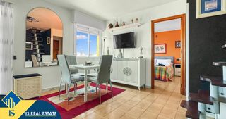 Apartament a La Veleta. Apartamento con piscina comunitaria en la provincia de alicante,