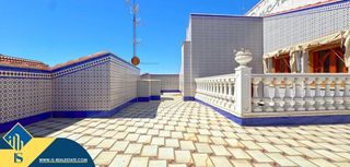 Duplex in San Pedro del Pinatar. Apartamento dúplex con terraza, en la provincia de alicante, en