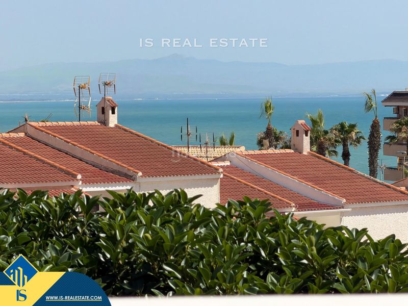 Foto ccad1dc9-2684-40ff-9056-e2f2baca7a85. Casa a Cabo Cervera Torrevieja