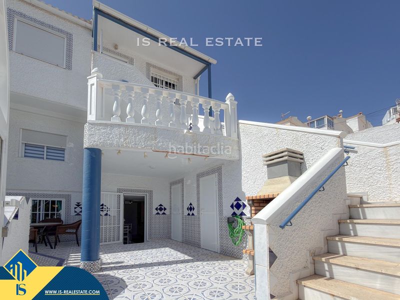 Foto d08f9c55-e21c-4127-9256-79e975165154. Casa a Cabo Cervera Torrevieja