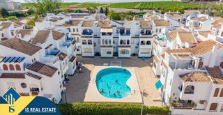 Apartament a La Veleta. Apartamento con piscina comunitaria, en la provincia de alicante