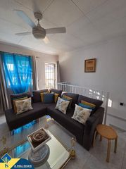 Casa en Zona Carrefour - Urbanizaciones. Casa con terraza en venta en la provincia de alicante, torreviej