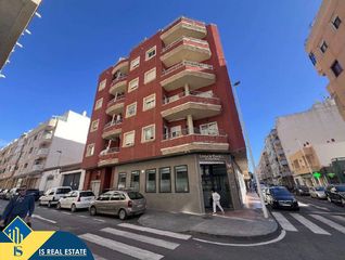 Àtic a El Molino. Ático con terraza en la provincia de alicante, en torrevieja. 2