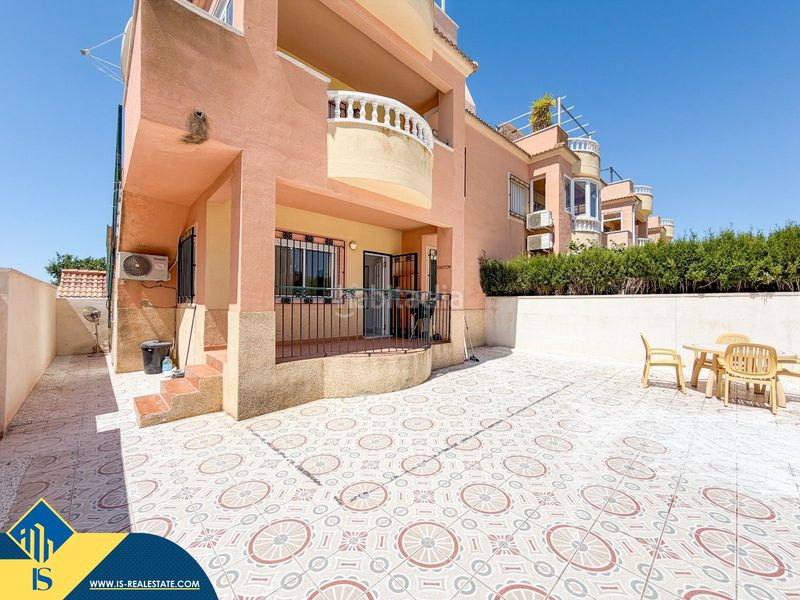 Foto 528032d1-38d6-4e51-b776-0777e7d1f07a. Pis amb piscina a Lomas de Cabo Roig - Los Dolses Orihuela