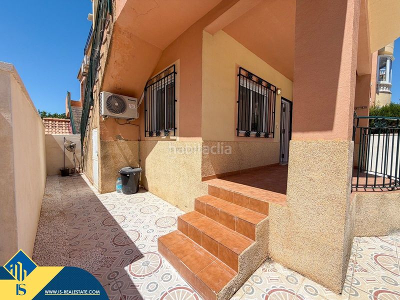 Foto 689aff49-97c7-4a6d-9b3d-0b06bcd5ed0c. Pis amb piscina a Lomas de Cabo Roig - Los Dolses Orihuela