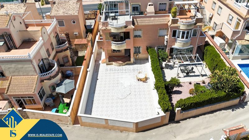 Foto 87fda3ce-7771-4f6a-9167-e016c6de0f31. Pis amb piscina a Lomas de Cabo Roig - Los Dolses Orihuela