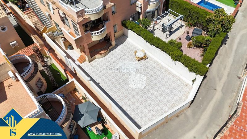 Foto 92a8aaba-e728-4aa1-97d9-a70765c4fa4c. Pis amb piscina a Lomas de Cabo Roig - Los Dolses Orihuela