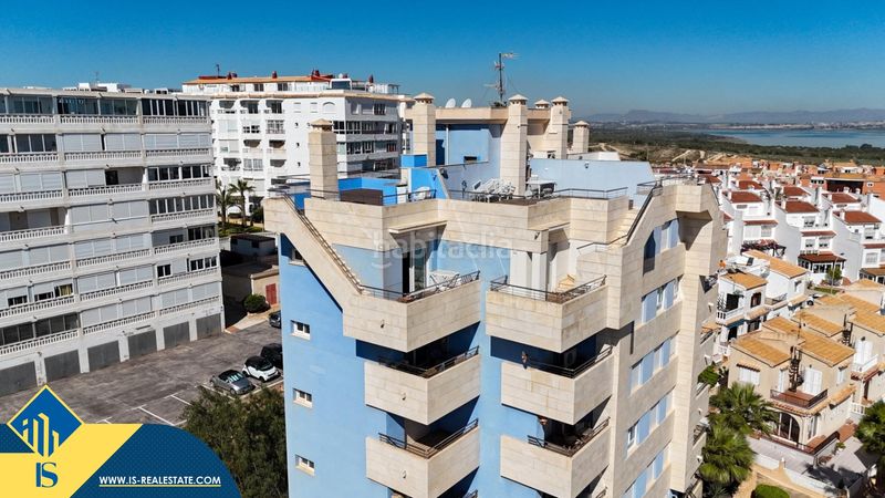Foto ef86ac84-68a9-4548-8bd5-ca8f7474b997. Àtic amb aparcament piscina a Gaspar Perelló Torrevieja