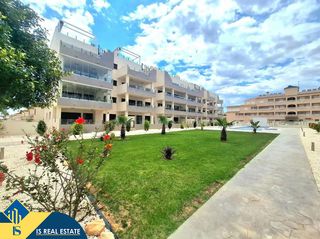 Apartament a Lomas de Cabo Roig - Los Dolses. Apartamento con piscina comunitaria, en la provincia de alicante