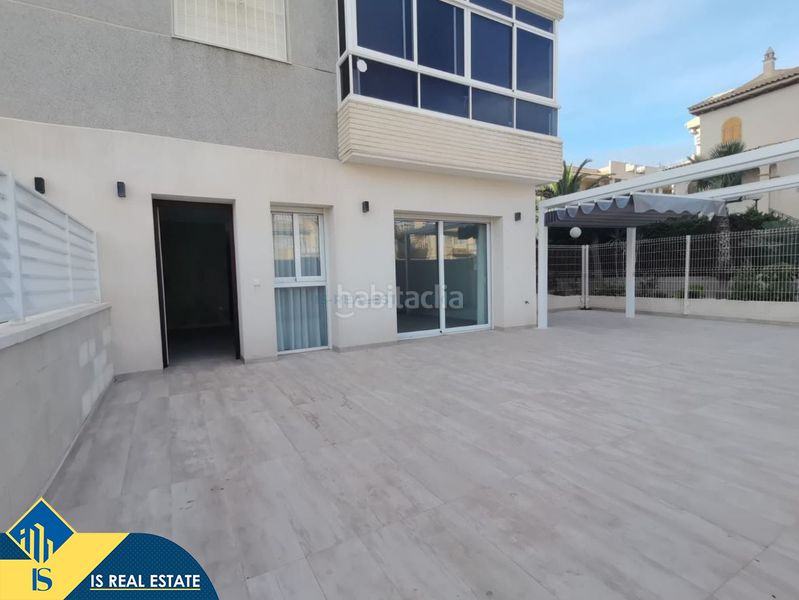 Foto 6137920e-9a6c-48d5-91b6-94e98349bf3f. Casa amb piscina a Puerto Deportivo Torrevieja