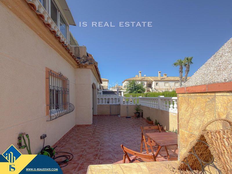 Foto 273824ac-00f1-4e40-a737-97ed7bfebbe2. Casa amb aparcament piscina a Aguas Nuevas Torrevieja