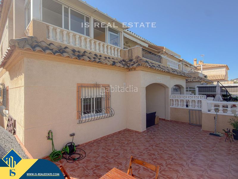 Foto 3f1aae81-1867-4f5a-9a4a-dc60b5a41378. Casa amb aparcament piscina a Aguas Nuevas Torrevieja