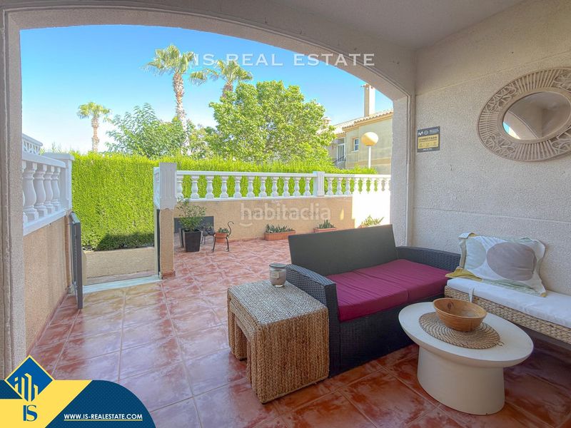 Foto b95e9078-7c00-40e2-882f-3bfb79e64629. Casa amb aparcament piscina a Aguas Nuevas Torrevieja