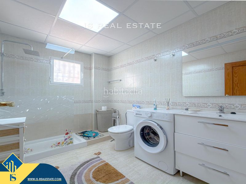Foto de8d57ab-76c3-42f6-ab49-01a68b15fdd1. Casa amb aparcament piscina a Aguas Nuevas Torrevieja