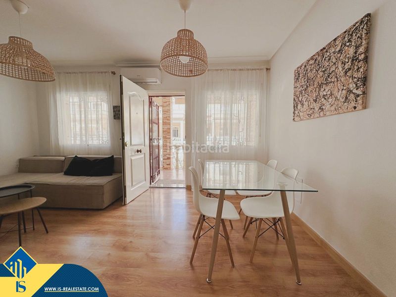 Foto 05065f95-15fa-4689-8e07-776fe3e149b5. Casa amb aparcament piscina a Playa Flamenca Orihuela