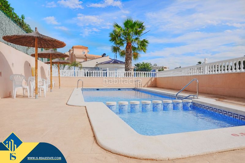 Foto 4b524c34-7fda-47ea-a8b5-81409a79f9de. Casa amb aparcament piscina a Playa Flamenca Orihuela