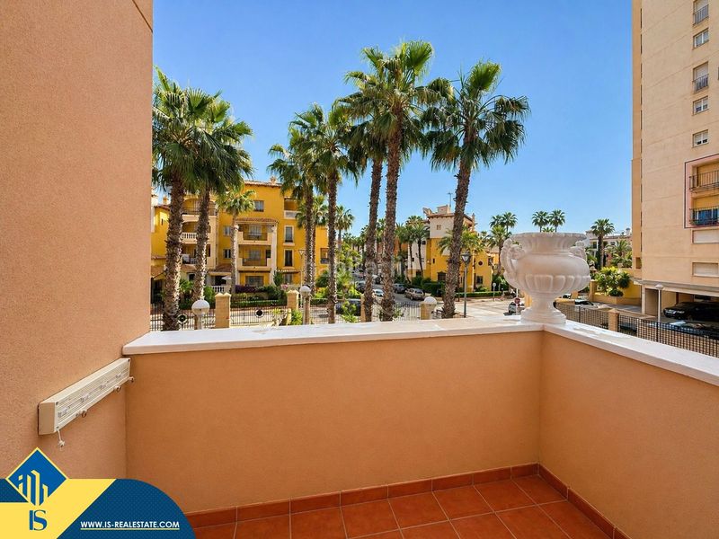 Foto 0f1cdf9e-2f06-4257-b0dd-47cff69390a3. Pis amb piscina a Zona los Frutales Torrevieja