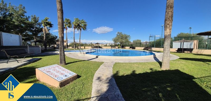 Foto 6c68c55f-23b5-4574-a707-5bf78cf73b0d. Casa amb piscina a Los Balcones y los Altos Orihuela