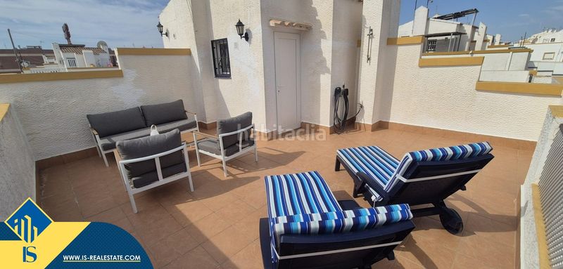Foto 7b4db01c-d2bb-42d6-abba-968da3f88634. Casa amb piscina a Los Balcones y los Altos Orihuela