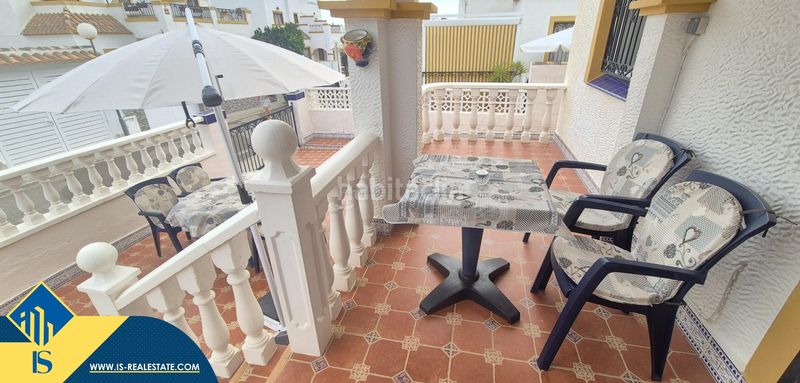 Foto c91ea48c-a6c6-4431-9047-be2c6f9a7c3f. Casa amb piscina a Los Balcones y los Altos Orihuela