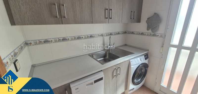 Foto e3bcbfcb-c914-4602-a34c-6b63317f5bf7. Casa amb piscina a Los Balcones y los Altos Orihuela