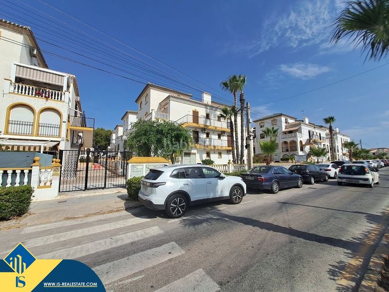 Foto 7630ef88-c069-4cd5-8961-2e415bbe756d. Pis amb piscina a Los Europeos Torrevieja