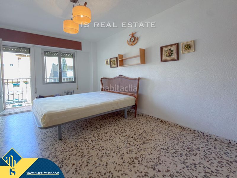 Foto d46df3f2-fee7-4a57-8809-1e61cfb2f99b. Pis a Los Europeos Torrevieja