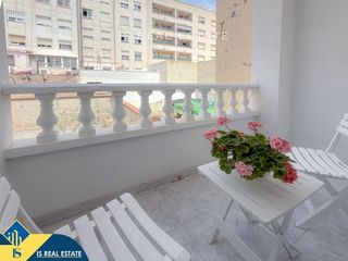 Apartament a Centro - Muelle Pesquero. Apartamento con piscina comunitaria en la provincia de alicante,