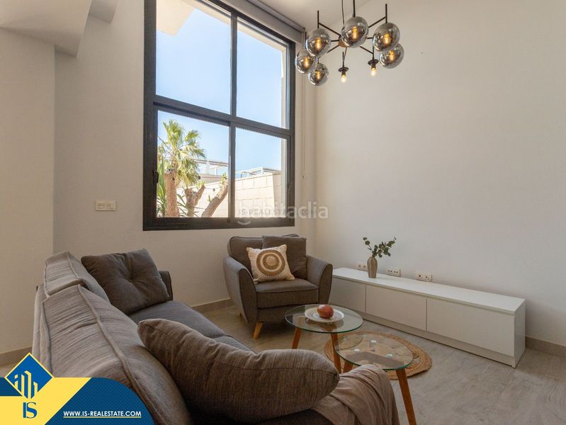 Foto 3be16379-95e2-4a53-9f8e-afa3008decc4. Chalet villa con piscina privada, en la provincia de alicante, , en la localidad de ciudad quesada. 3 habitaciones | 104 m² | a en Rojales