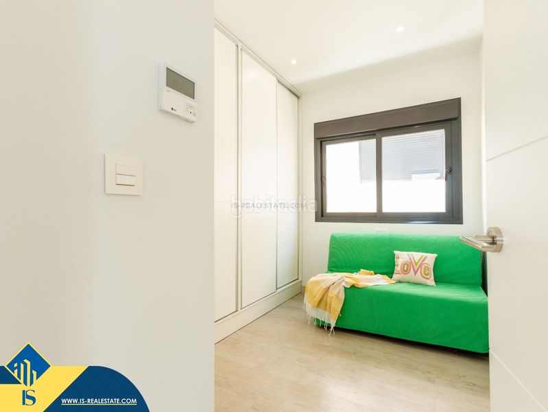 Foto df3a8291-28cd-42b5-9485-9ec0245bf870. Chalet villa con piscina privada, en la provincia de alicante, , en la localidad de ciudad quesada. 3 habitaciones | 104 m² | a en Rojales