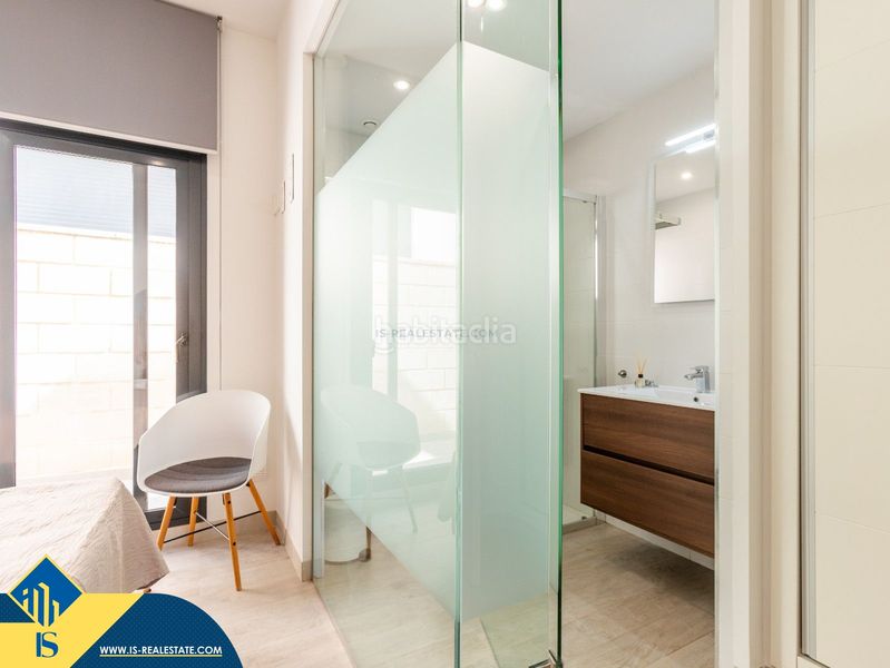 Foto f794136c-df5d-4a00-8c6e-b4af49d55f43. Chalet villa con piscina privada, en la provincia de alicante, , en la localidad de ciudad quesada. 3 habitaciones | 104 m² | a en Rojales
