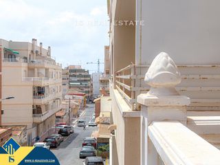 Pis a El Molino. Apartamento con piscina comunitaria, en la provincia de alicante