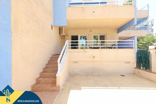 Miete Etagenwohnung in Aguamarina. Apartamento con piscina comunitaria, en la provincia de alicante