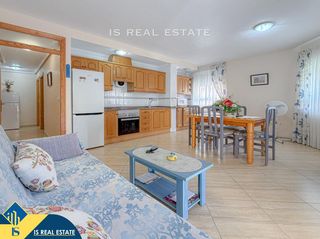 Apartament a Las Piscinas Naturales. Apartamento con terraza en venta en la provincia de alicante, to
