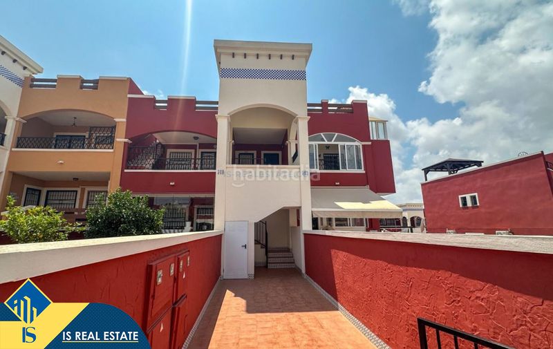 Foto a08c4211-6706-42e8-98ff-07070105f208. Casa amb calefacció piscina a La Florida Orihuela