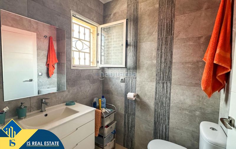 Foto b5707eb5-ec88-4880-9969-391e258d9ebd. Casa amb calefacció piscina a La Florida Orihuela