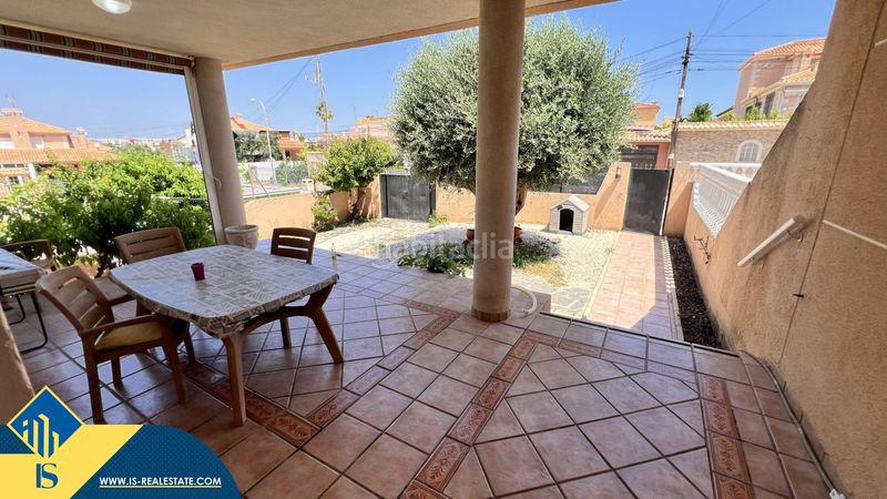 Foto 15016c30-e314-44f4-8fbd-2c2491833811. Casa amb aparcament a Aguas Nuevas Torrevieja